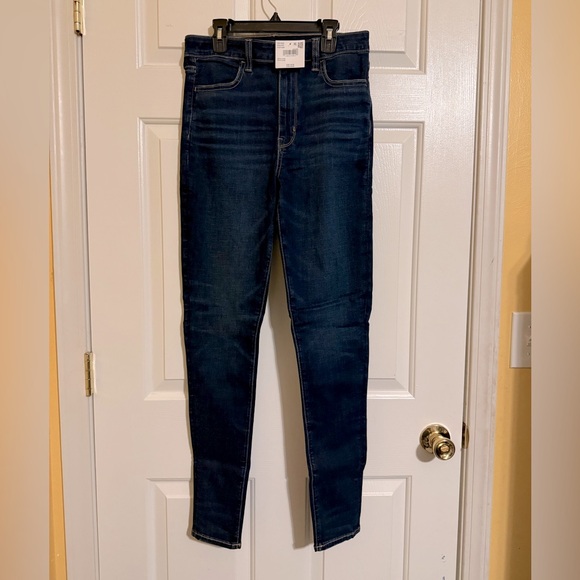 American Eagle Outfitters Women's Dark Blue Jeans NWT (6 Long) - Picture 1 of 3